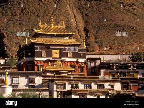  Le Temple de Tashilhunpo, un joyau architectural emblématique du bouddhisme tibétain !